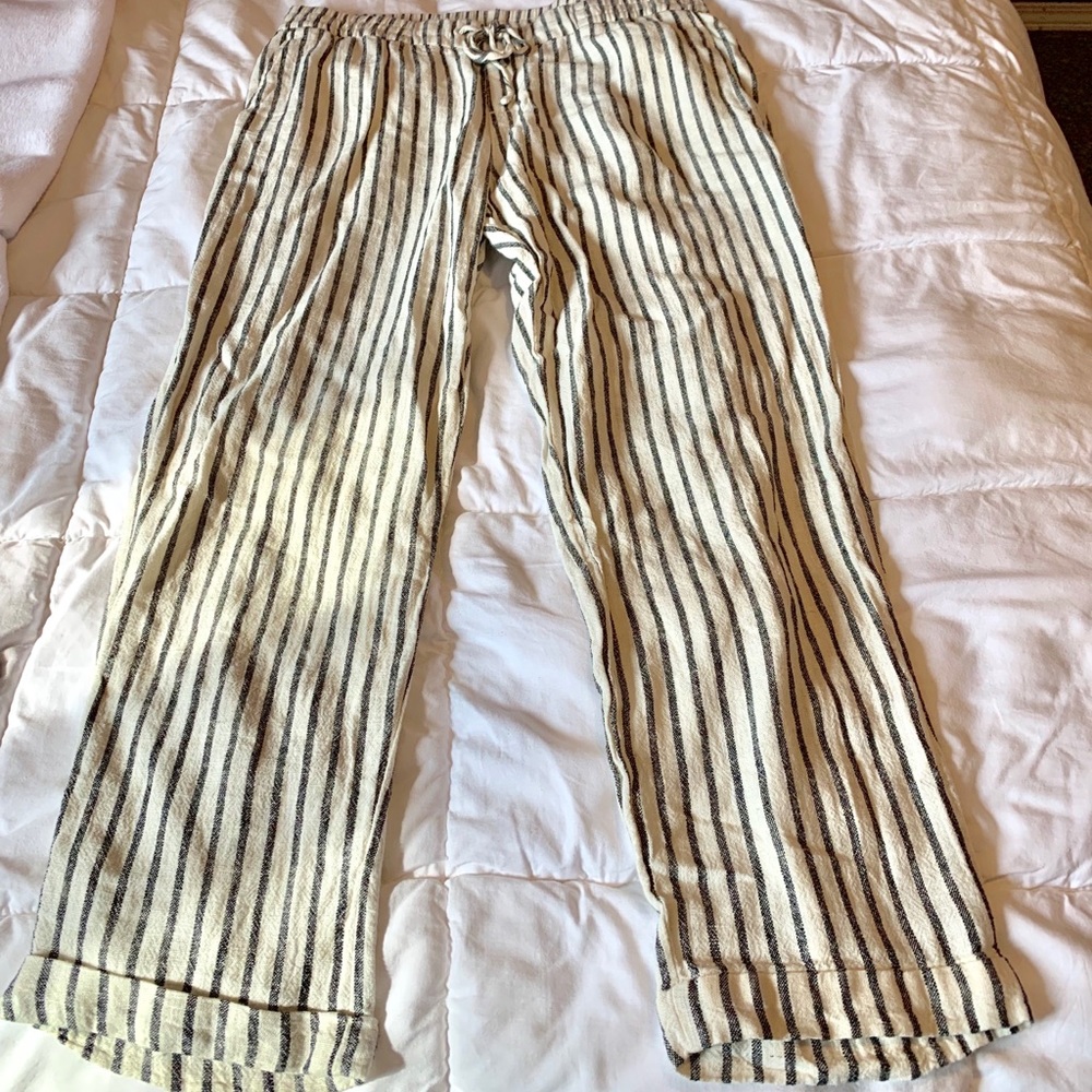 Linen Capri it cabana style pant